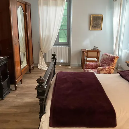 D'hotes Bed & Breakfast Aire-sur-l'Adour
