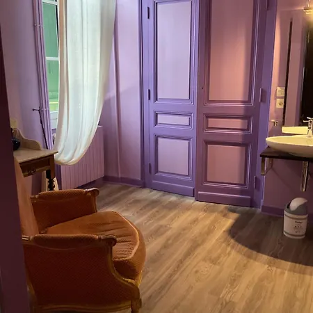 D'hôtes Couette-café 3*