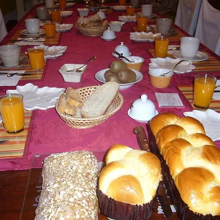 D'hotes Bed & Breakfast *