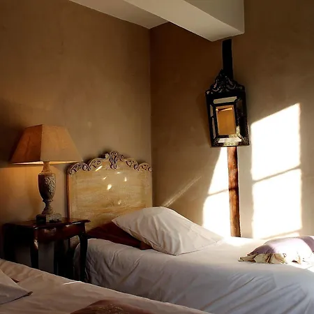 Bed & Breakfast D'hotes *
