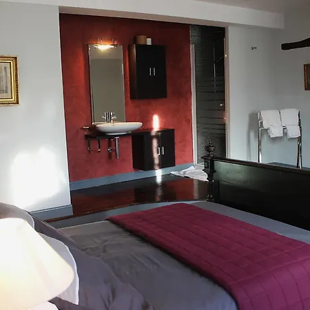 D'hotes Bed & Breakfast *