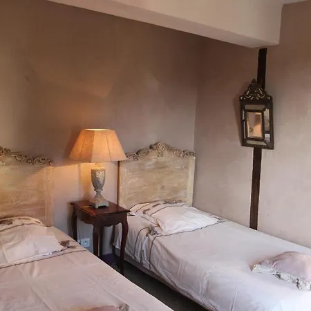 D'hotes Bed & Breakfast *